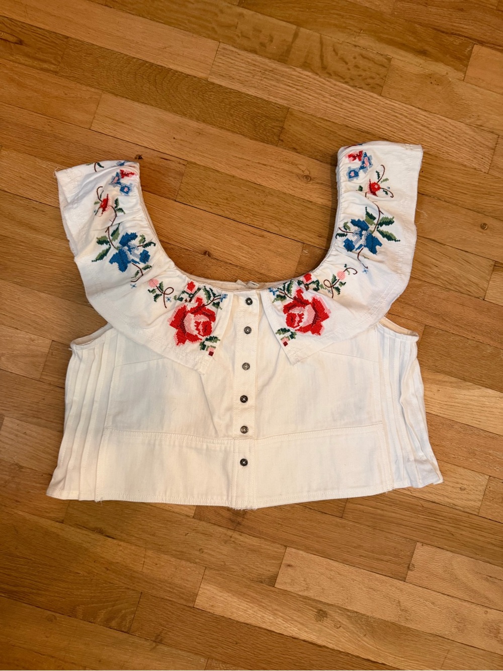 Pilcro Embroidered Ruffle-Sleeve Button Front Top - Picture 4 of 7